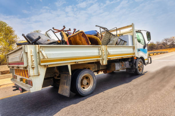  East Moline, IL Junk Removal Pros